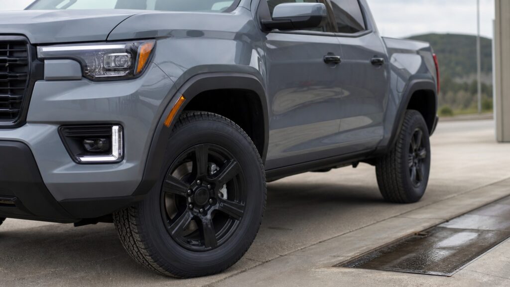 Federal Brake-System Probe Now Reaches the 2023-2026 GMC Canyon